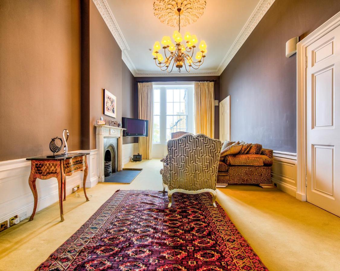 Beautiful City Centre Georgian 4 Bed Townhouse With Private Garden Edinburgh Ngoại thất bức ảnh